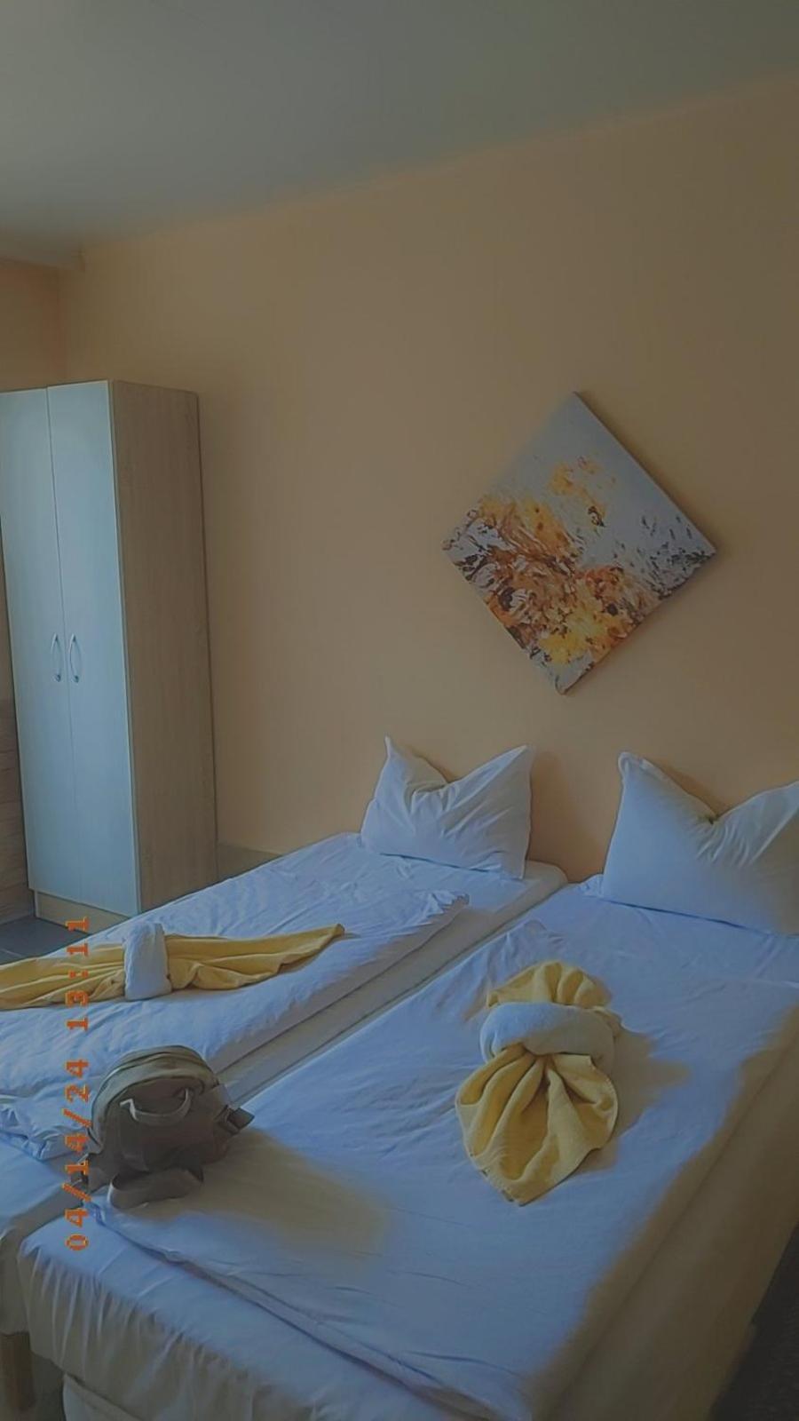 Paralax Hotel Varna Exterior foto